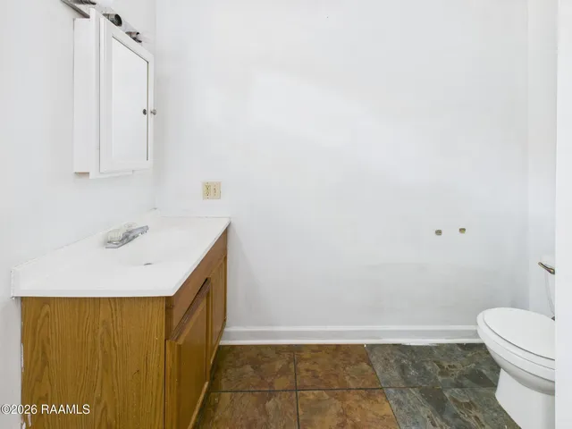 $900 | 611 Walker Road, Lafayette, LA 70506