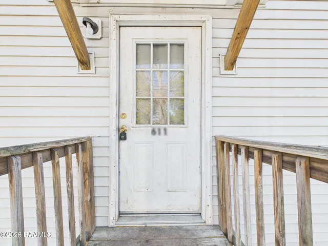 $900 | 611 Walker Road, Lafayette, LA 70506
