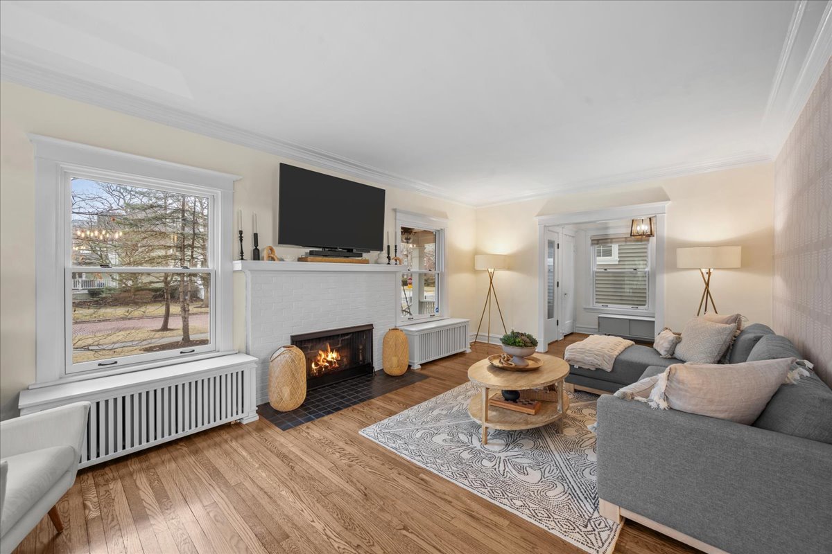 526 8th Street Wilmette, IL 60091 - Photo 11 of 38