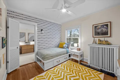 $1,295,000 | 526 8th Street, Wilmette, IL 60091