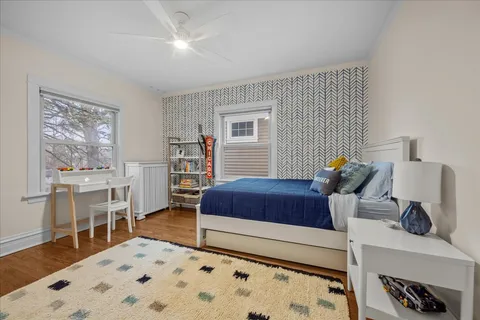 $1,295,000 | 526 8th Street, Wilmette, IL 60091