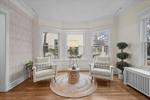 $1,295,000 | 526 8th Street, Wilmette, IL 60091