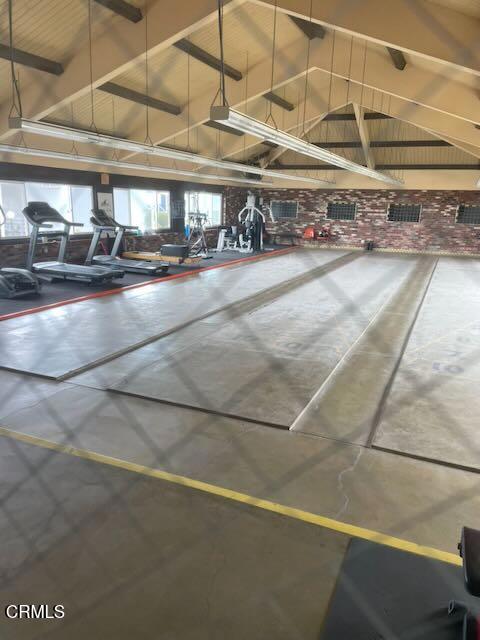 5540 West 5th Street, Unit 86 Oxnard, CA 93035 - Photo 10 of 37 Gym & Shuffleboard