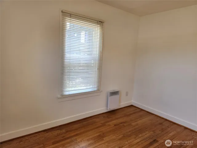 $2,900 | 2114 7th Avenue West, Unit 5, Seattle, WA 98119