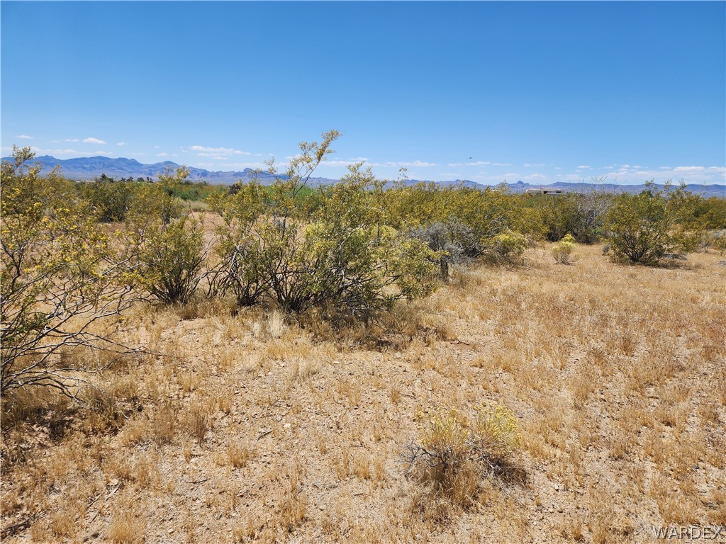 Lot 2 North Avra Road Golden Valley, AZ 86413 - Photo 4 of 5