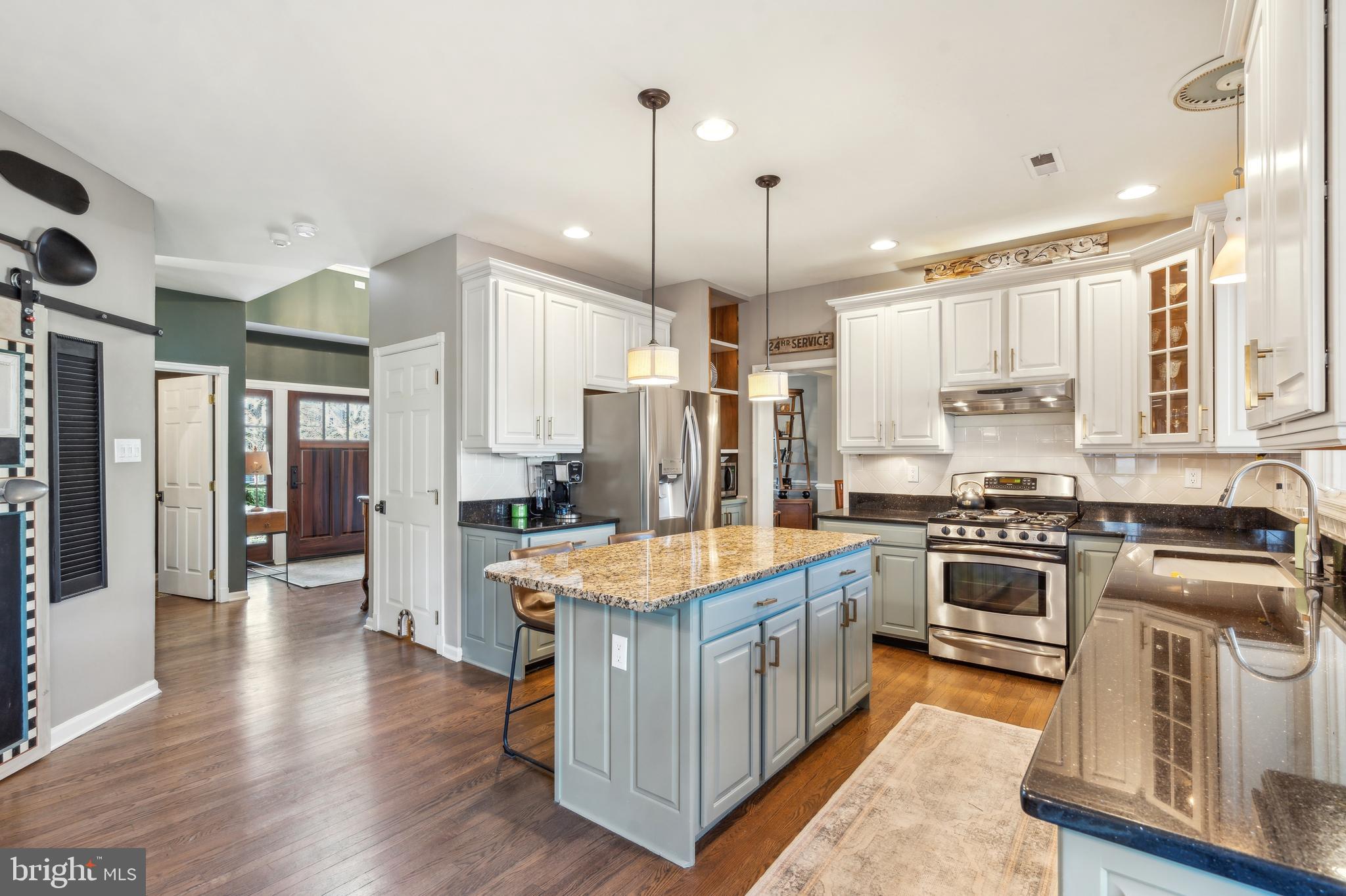 12 Murray Road Moorestown, NJ 08057 - Photo 14 of 54 Stainless steel appliances