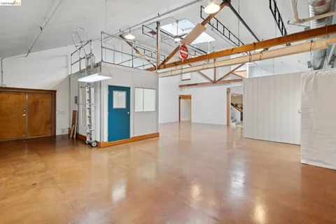 $525,000 | 530 East 8th Street, Unit 207, Oakland, CA 94606