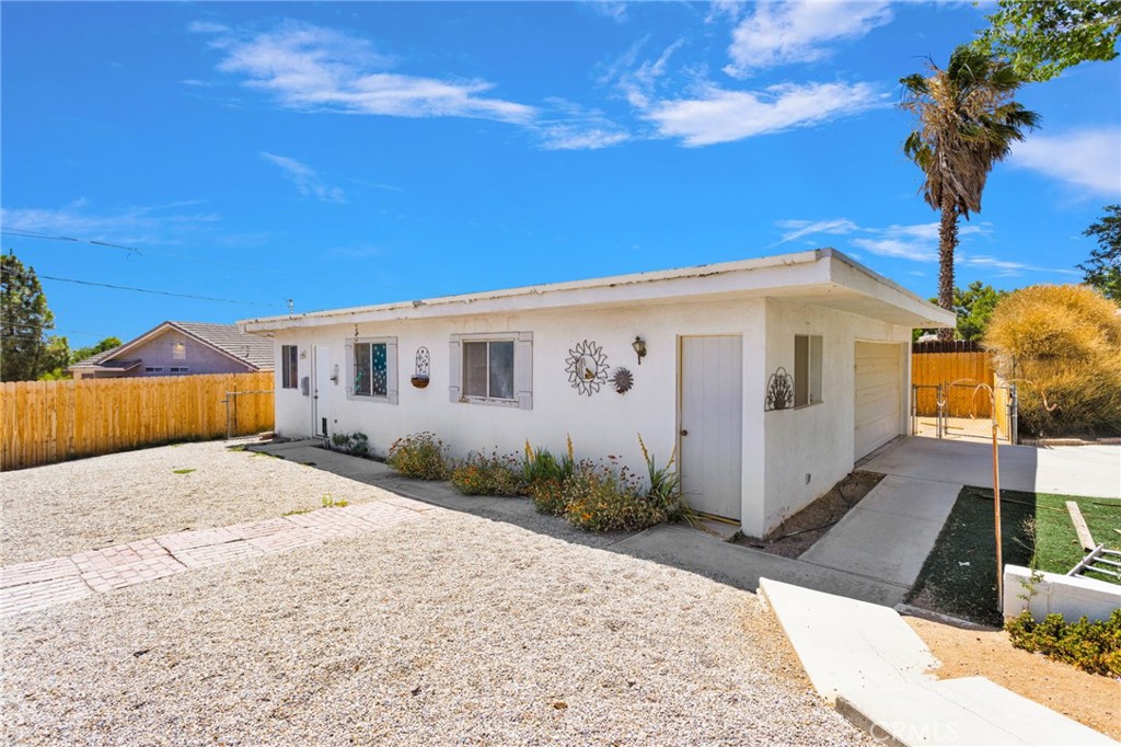 18969 Pachappa Road Apple Valley, CA 92307 - Photo 45 of 75