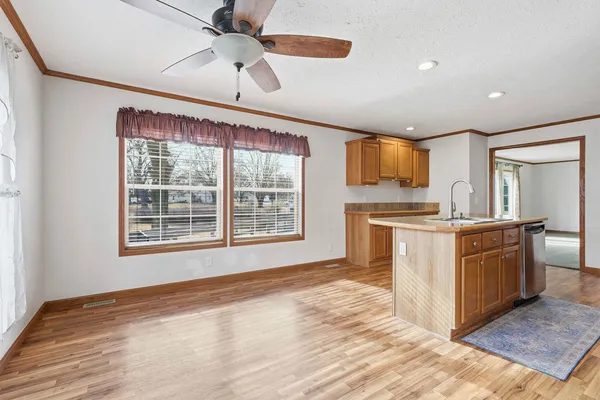 $227,500 | 524 6th Street, Andover, IL 61233