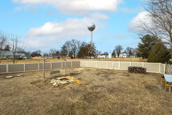 $227,500 | 524 6th Street, Andover, IL 61233