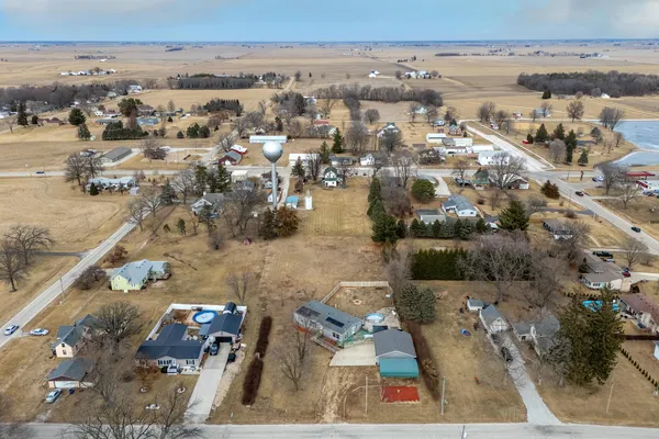 $227,500 | 524 6th Street, Andover, IL 61233