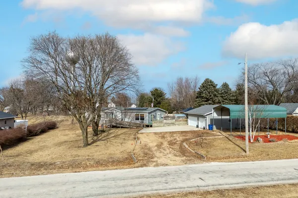 $227,500 | 524 6th Street, Andover, IL 61233