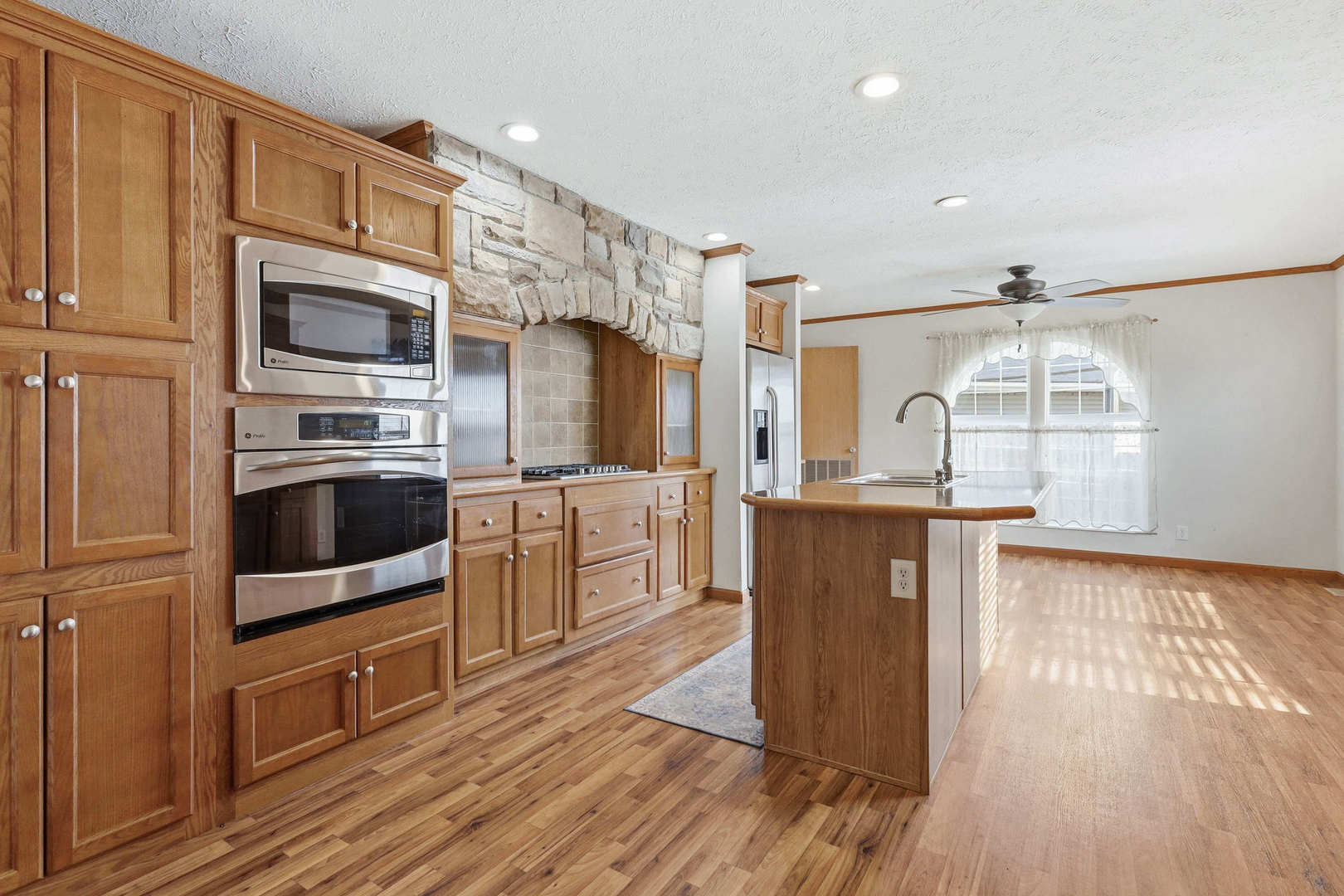 524 6th Street Andover, IL 61233 - Photo 10 of 28