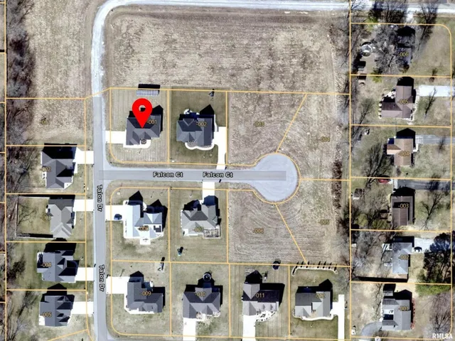 $364,900 | 1106 Falcon Court, Carterville, IL 62918