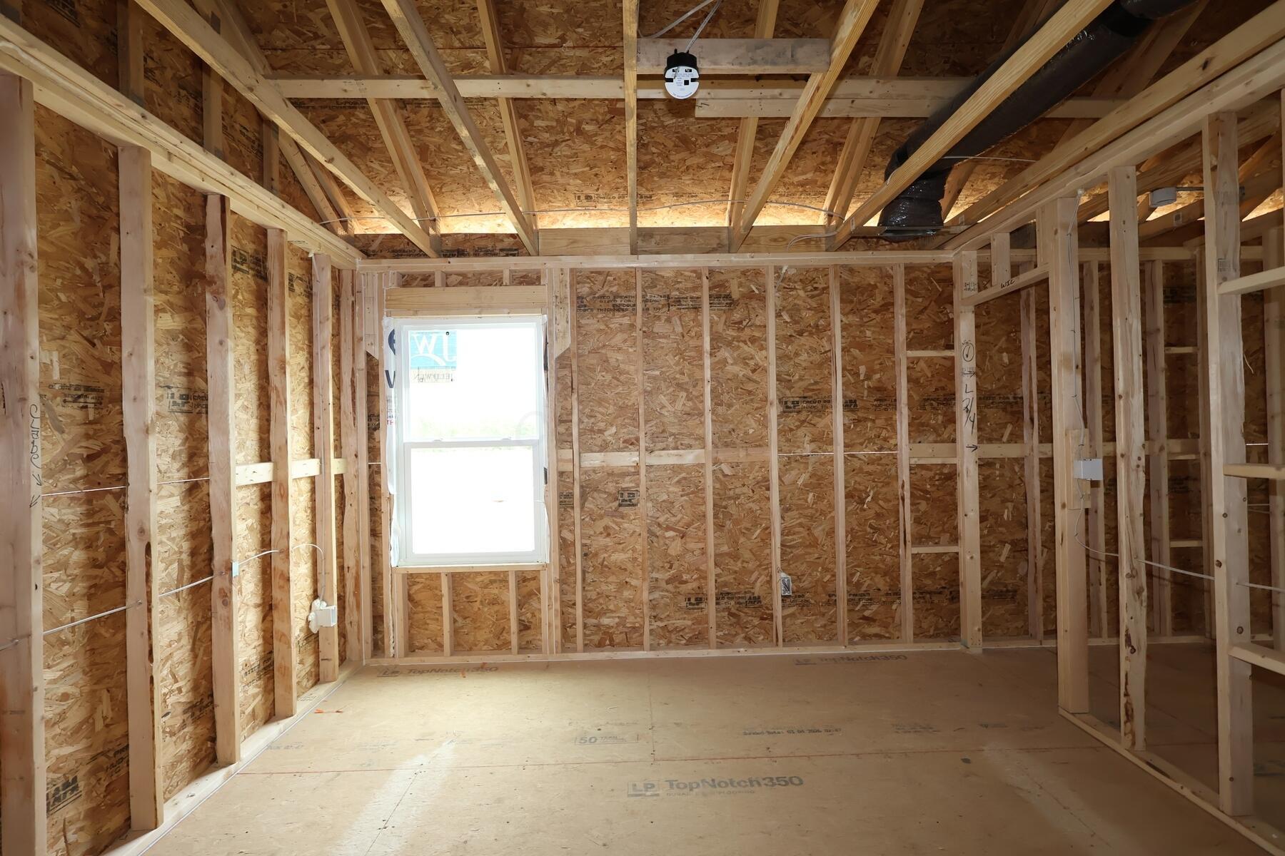 5803 Valleydale Road Powell, OH 43065 - Photo 5 of 14 Framing