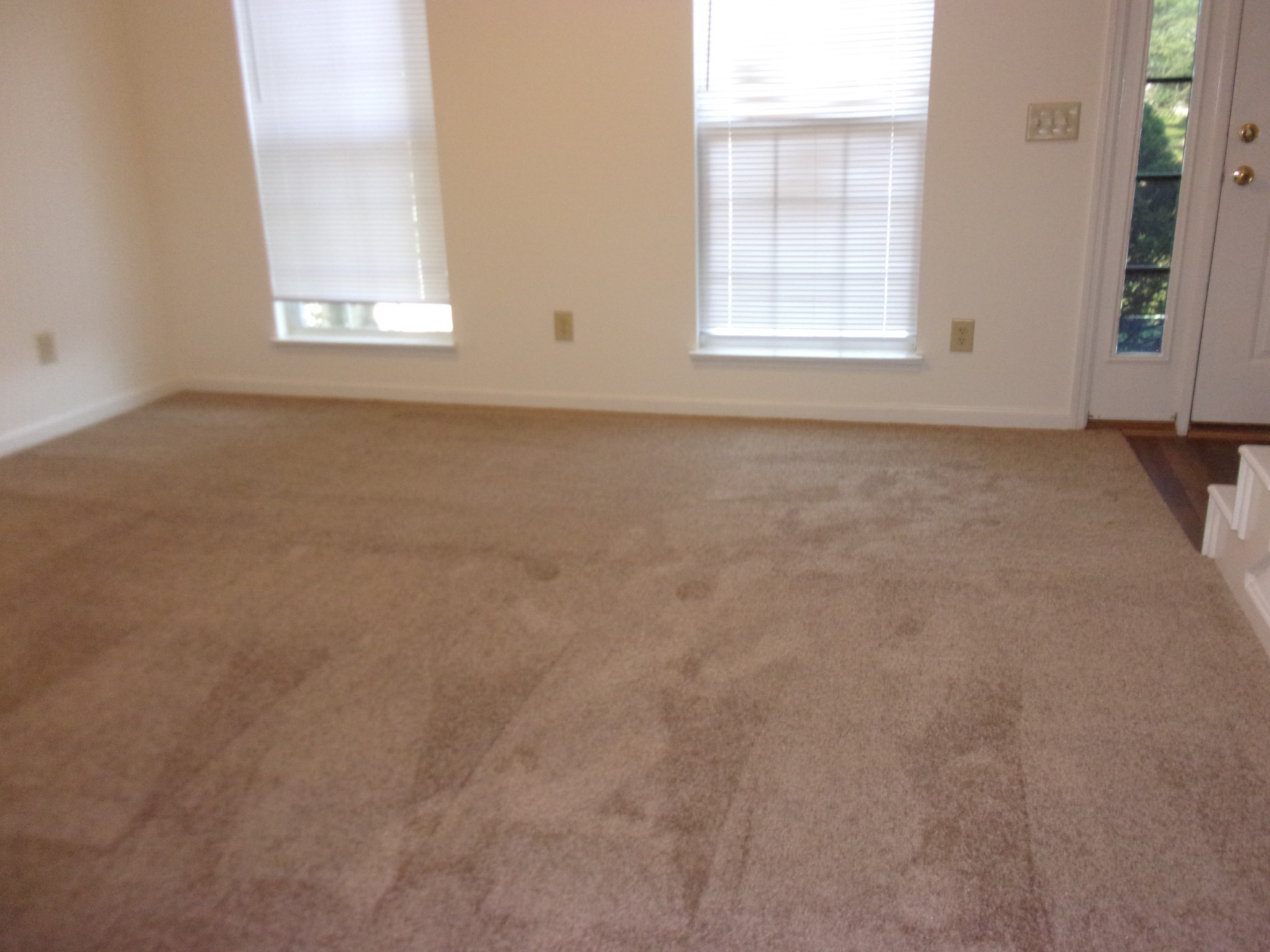235 Hidden Acres, Unit A Lebanon, TN 37087 - Photo 9 of 14 an empty room with a window