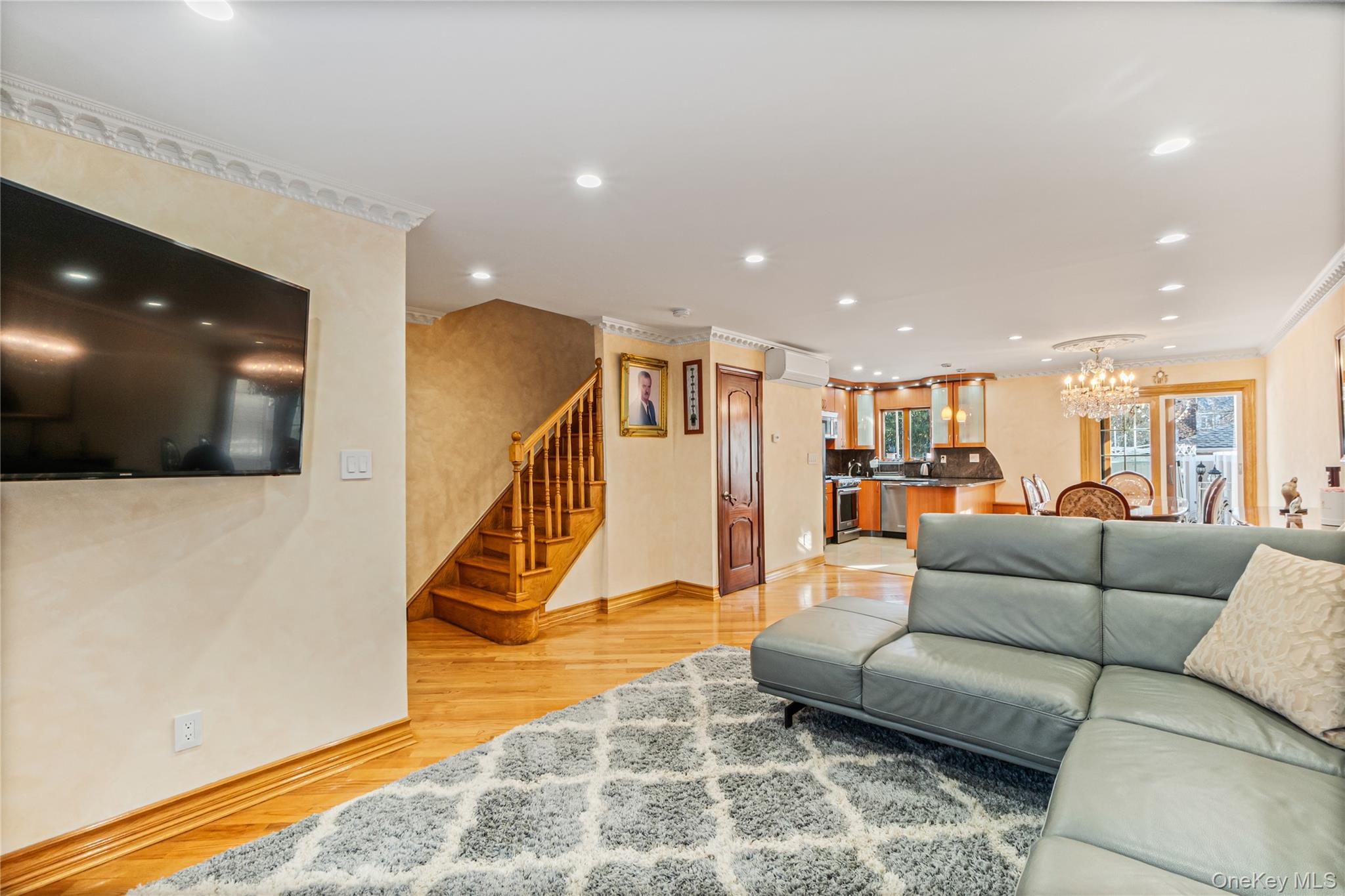 137-66 70th Road Queens, NY 11367 - Photo 8 of 26 Gallery Image 8