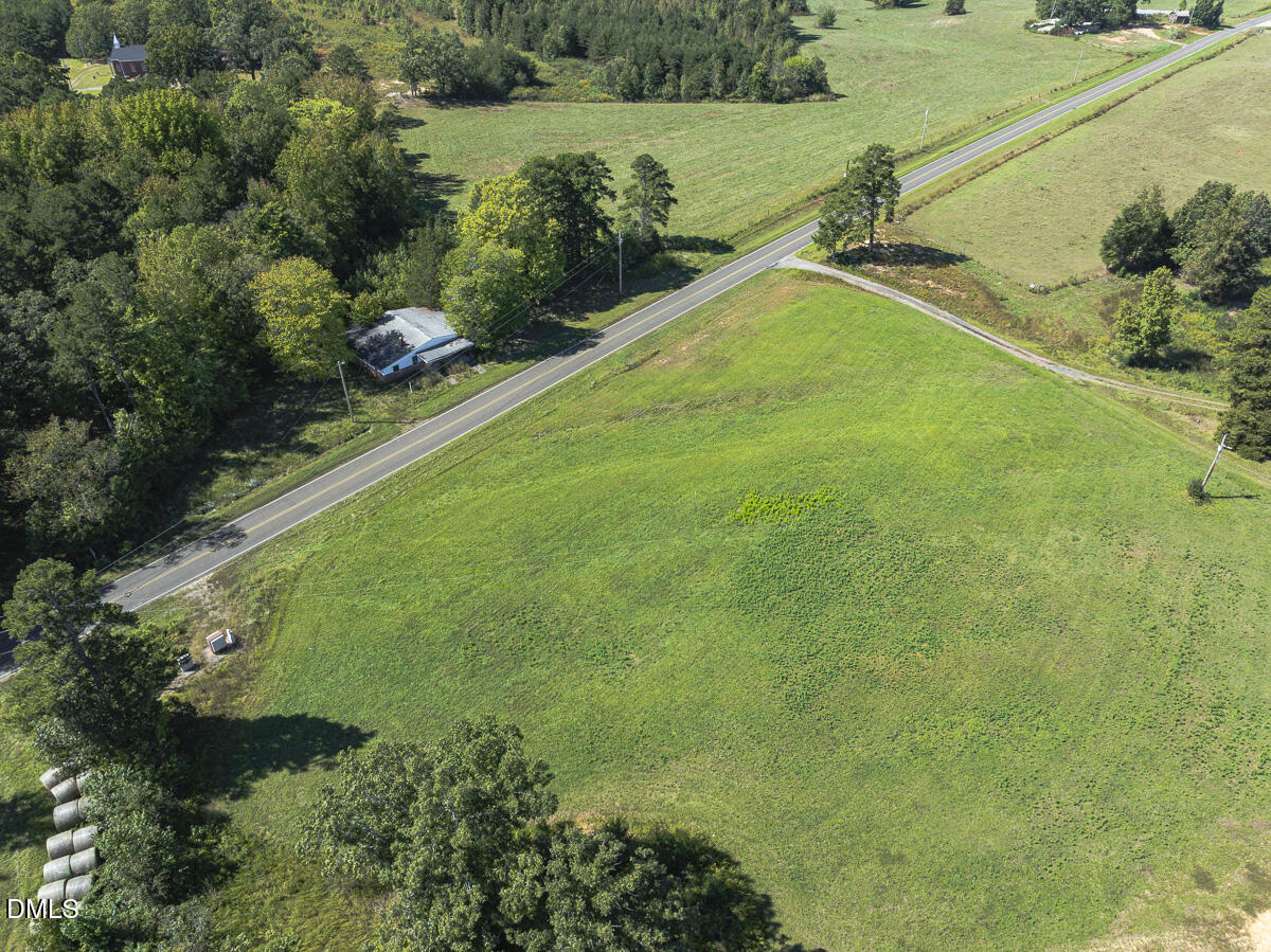 173 Barker Road Semora, NC 27343 - Photo 3 of 47 Person Co. NC 36.54-CASEY-03