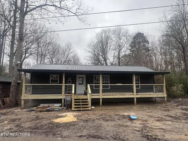 $199,900 | 116 Joe Voiles Road, Jamestown, TN 38556