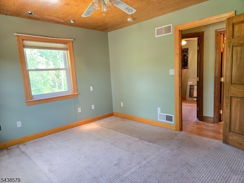 2967 River Road Phillipsburg, NJ 08865 - Photo 13 of 42