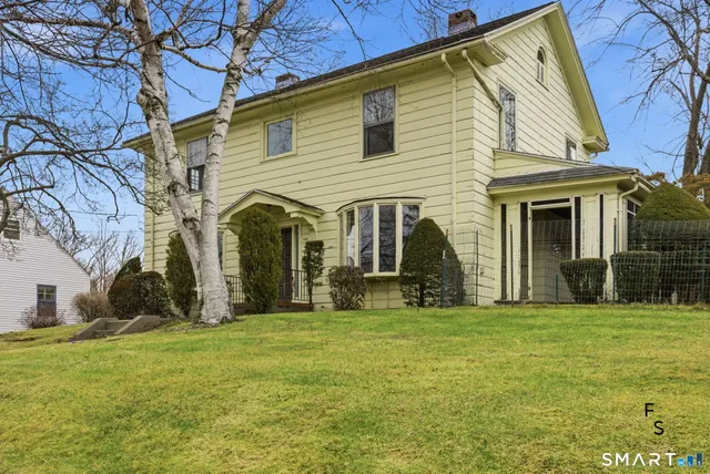 $269,000 | 200 Francis Street, New Britain, CT 06053