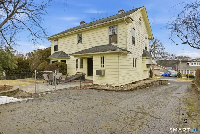 $269,000 | 200 Francis Street, New Britain, CT 06053