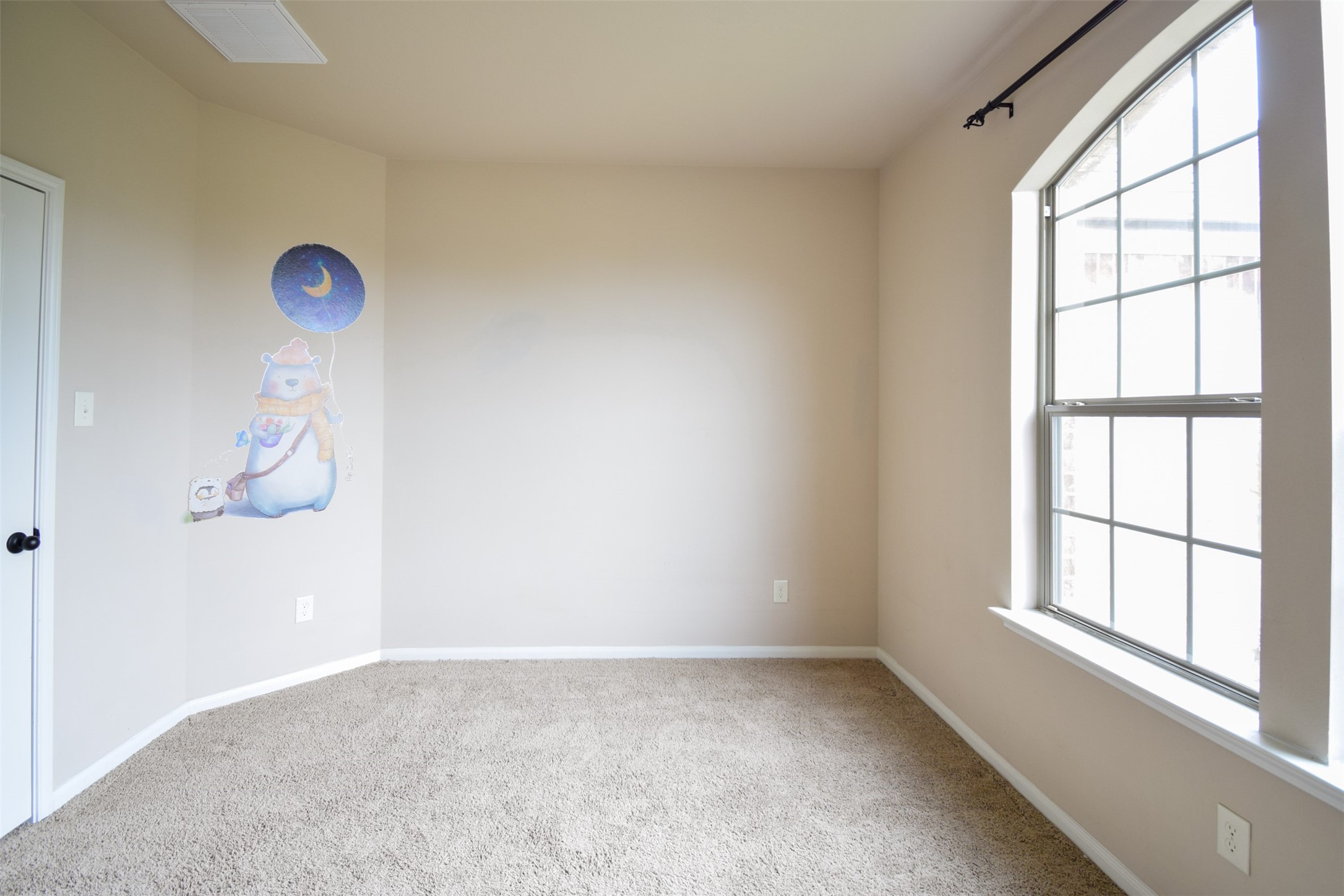 27363 Pendleton Trace Drive Spring, TX 77386 - Photo 18 of 26 a view of empty room with window