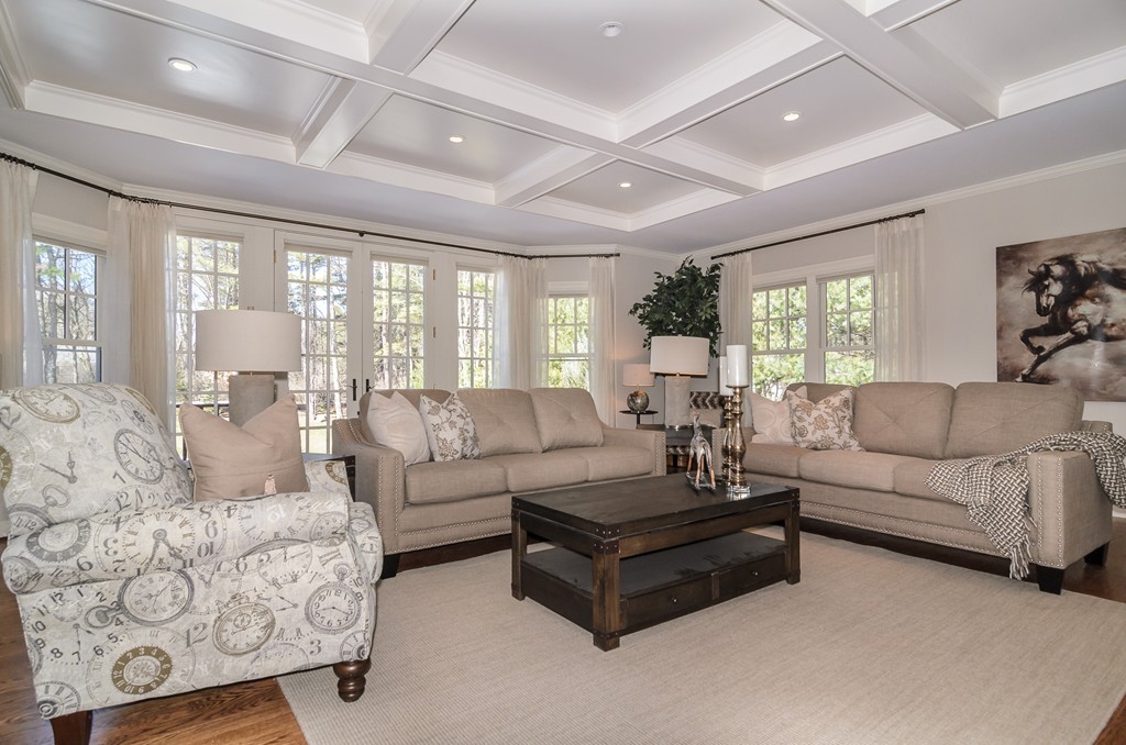 112 Lincoln Road Wayland, MA 01778 - Photo 12 of 28 Gallery Image 12