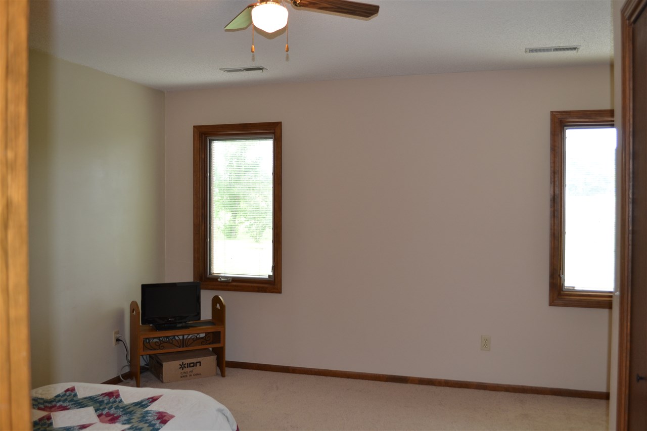 3265 West 1175 North Decatur, IN 46733 - Photo 15 of 33