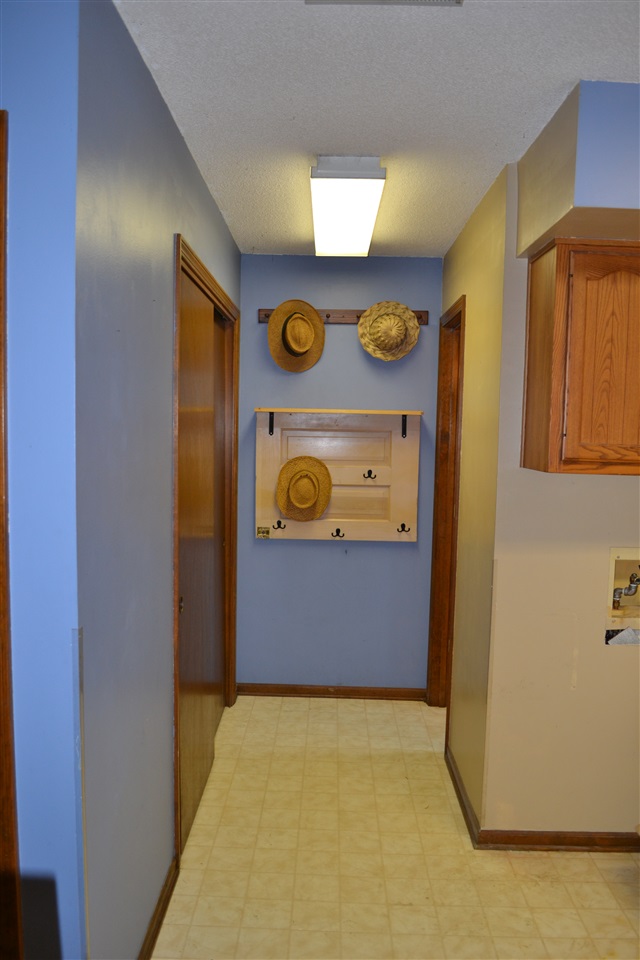 3265 West 1175 North Decatur, IN 46733 - Photo 10 of 33