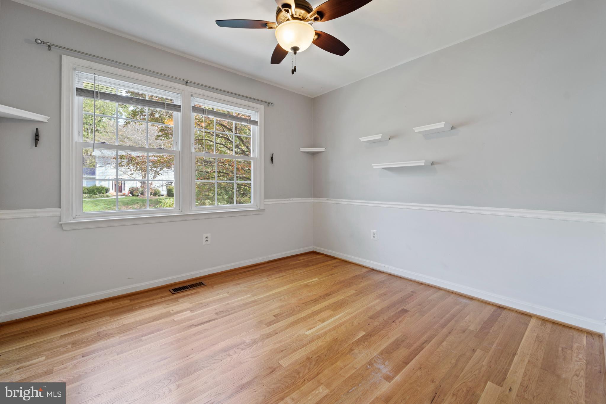 10807 Oldfield Drive Reston, VA 20191 - Photo 13 of 22