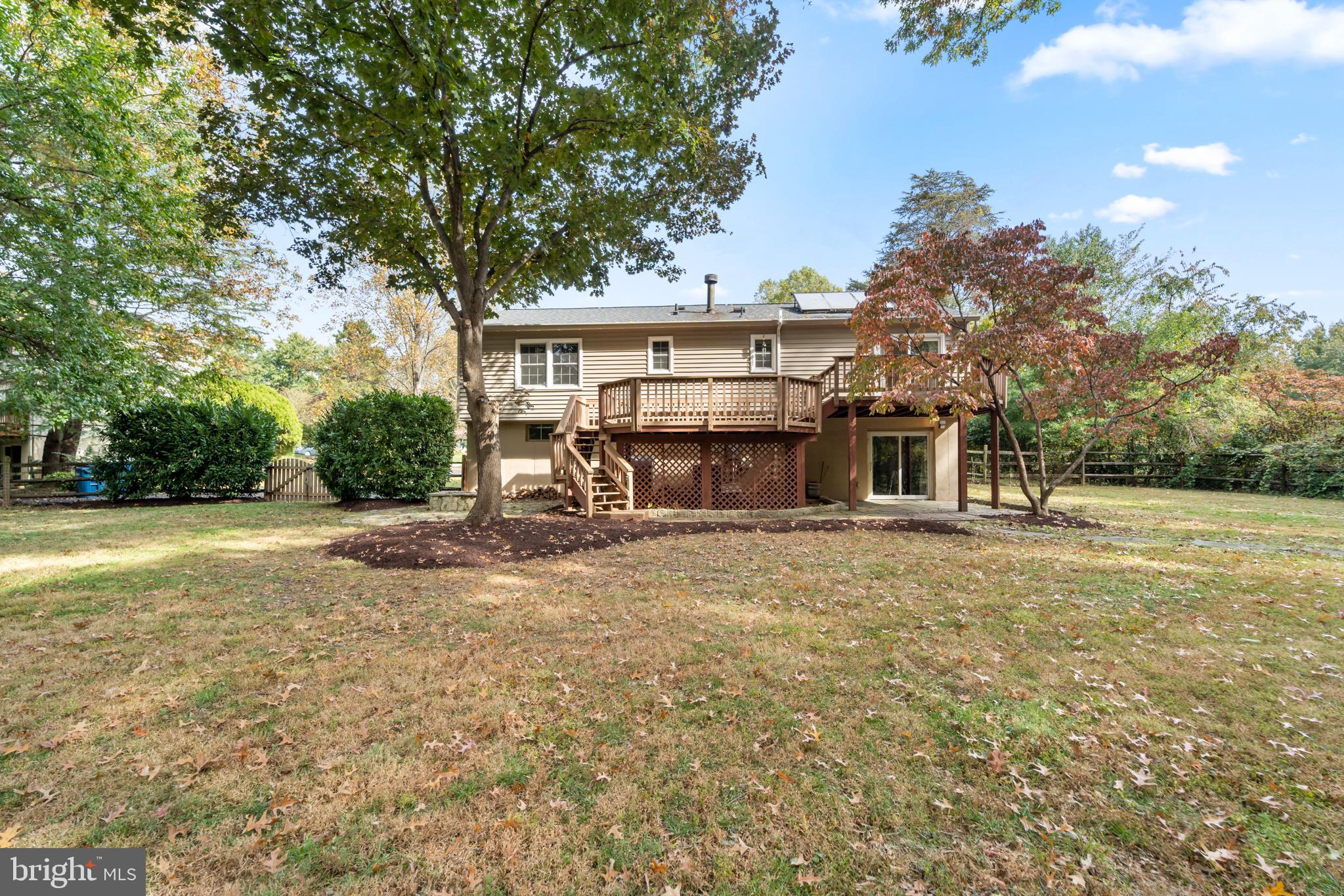 10807 Oldfield Drive Reston, VA 20191 - Photo 20 of 22