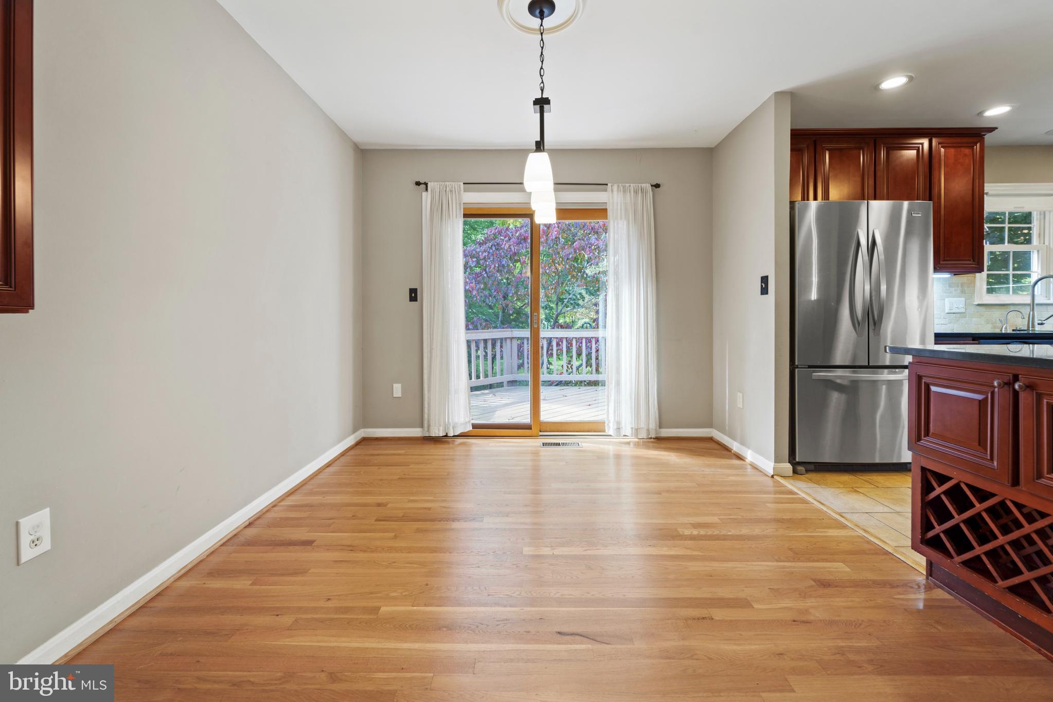 10807 Oldfield Drive Reston, VA 20191 - Photo 7 of 22