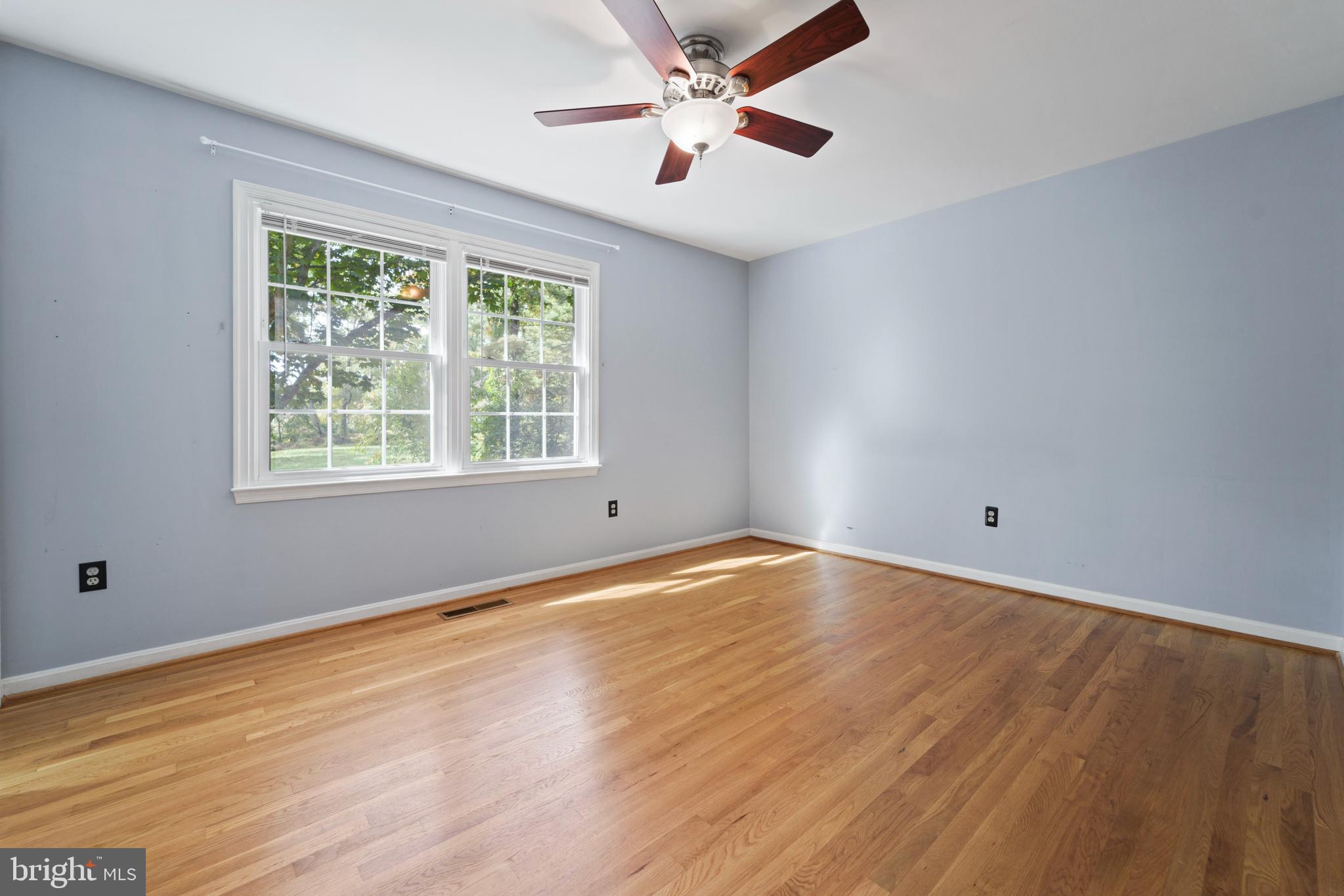 10807 Oldfield Drive Reston, VA 20191 - Photo 9 of 22