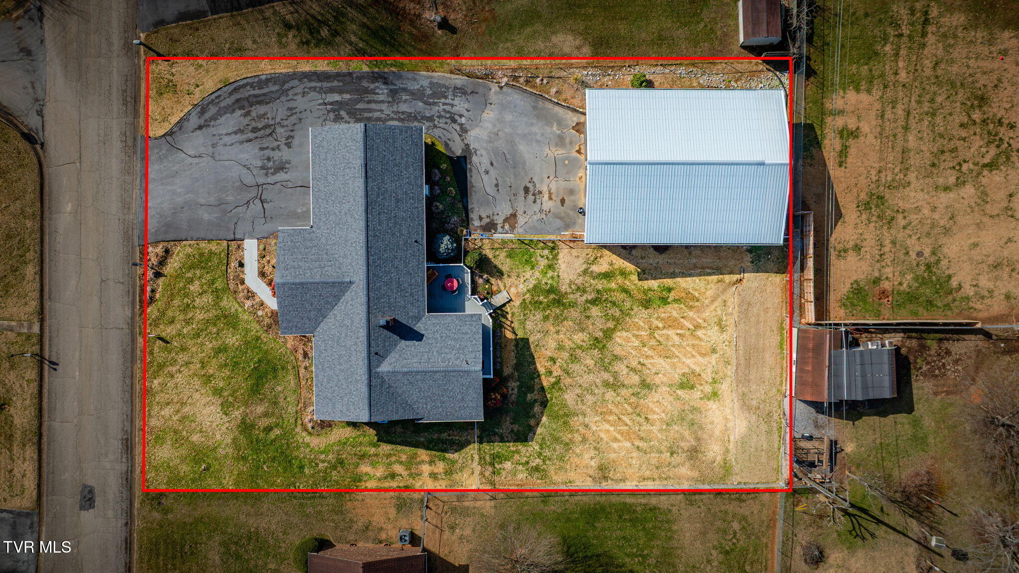 5028 Dublin Road Kingsport, TN 37664 - Photo 6 of 33 large-019beaa1-2c55-72c3-90ec-b6957d8e04