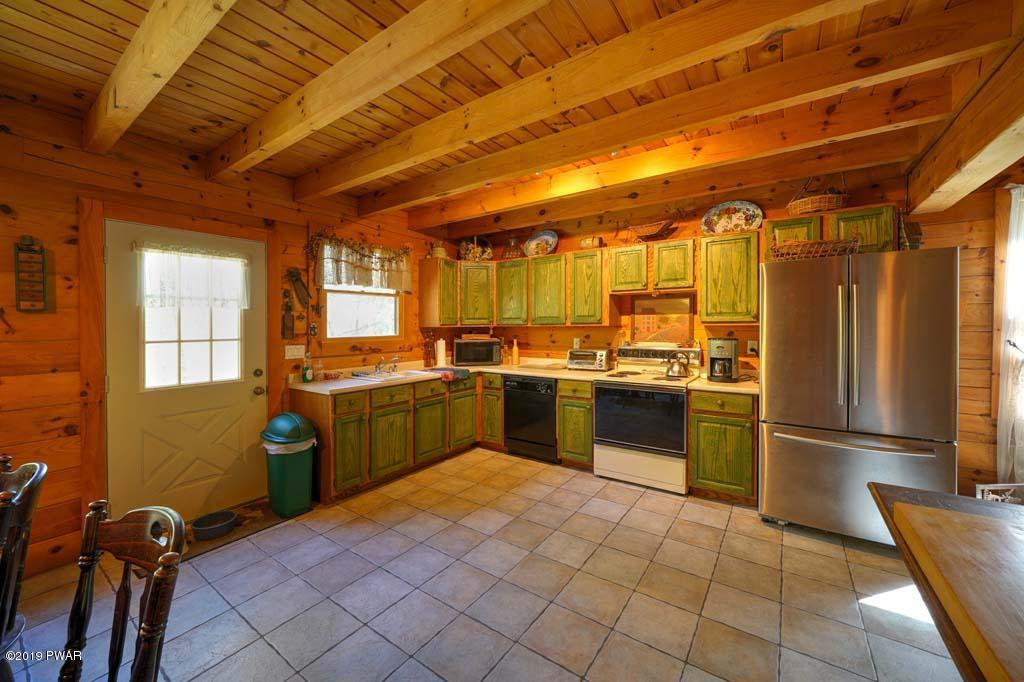 62 Deer Run Road Lakeville, PA 18438 - Photo 7 of 24