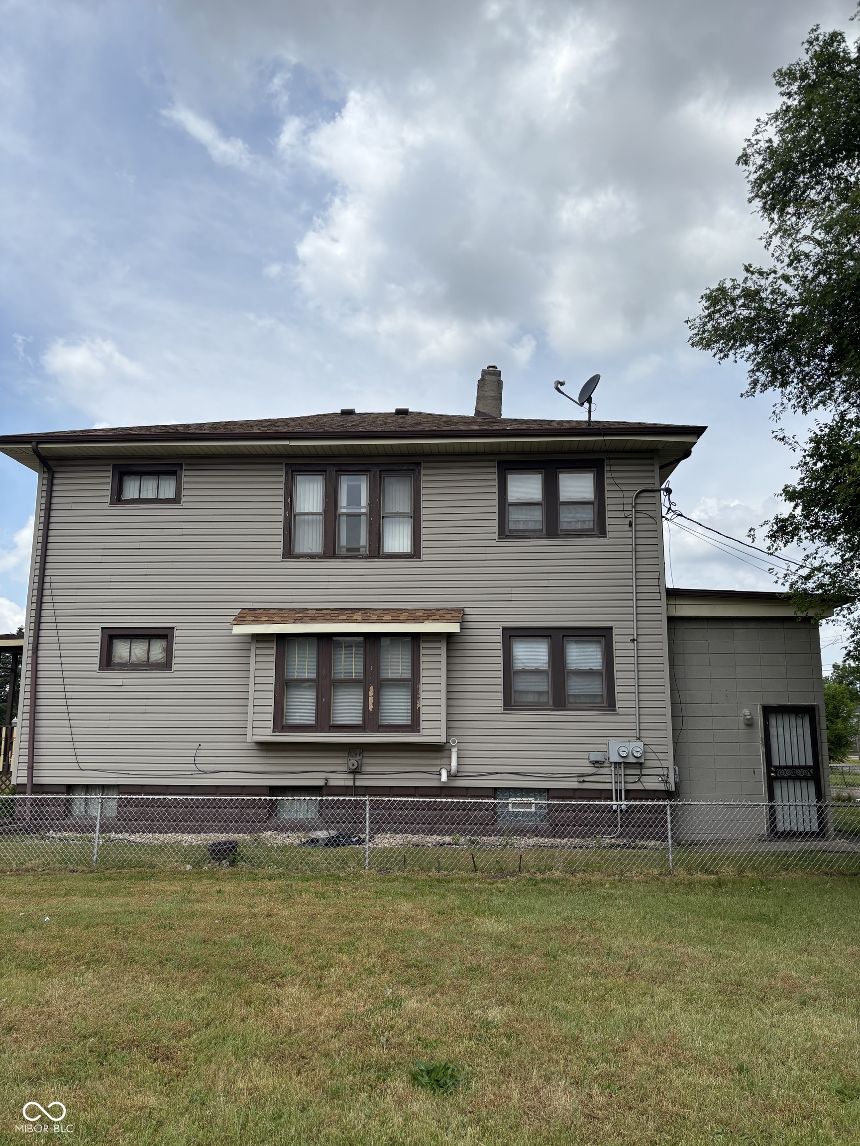 1313 Field Street Hammond, IN 46320 - Photo 3 of 18