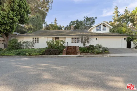 $15,000 | 12626 Homewood Way, Los Angeles, CA 90049