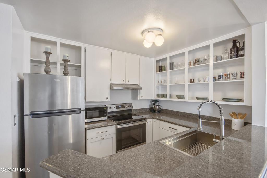 2901 Peninsula Road, Unit 232 Oxnard, CA 93035 - Photo 18 of 38 Gallery Image 18