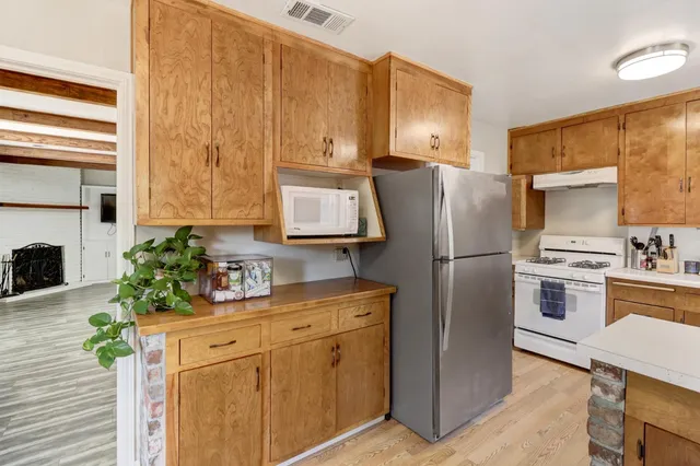 $887,000 | 610 Sunset Court, Davis, CA 95616