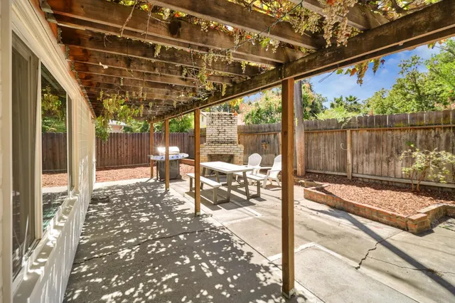 $887,000 | 610 Sunset Court, Davis, CA 95616