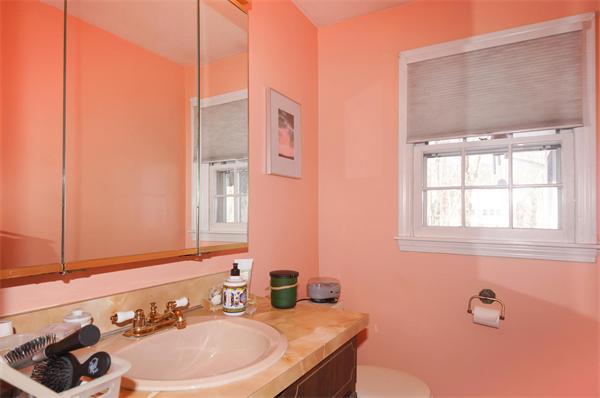 15 Trayer Road Canton, MA 02021 - Photo 11 of 23 Gallery Image 11