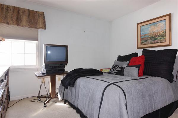 15 Trayer Road Canton, MA 02021 - Photo 14 of 23 Gallery Image 14