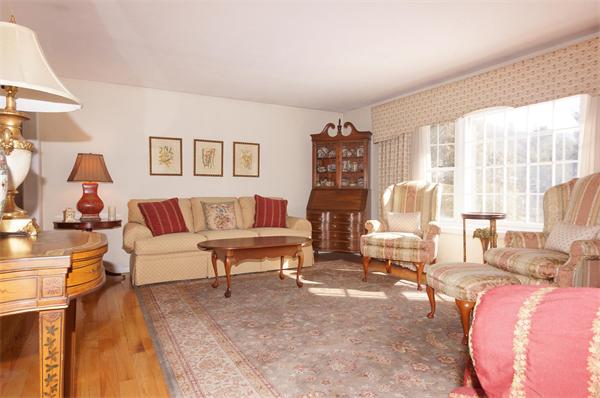 15 Trayer Road Canton, MA 02021 - Photo 8 of 23 Gallery Image 8