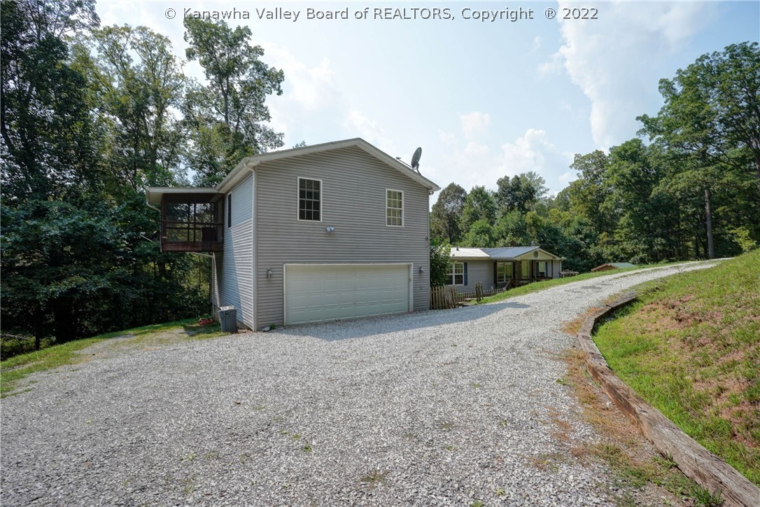 20353 Derricks Creek Road Charleston, WV 25320 - Photo 38 of 41 Gallery Image 38