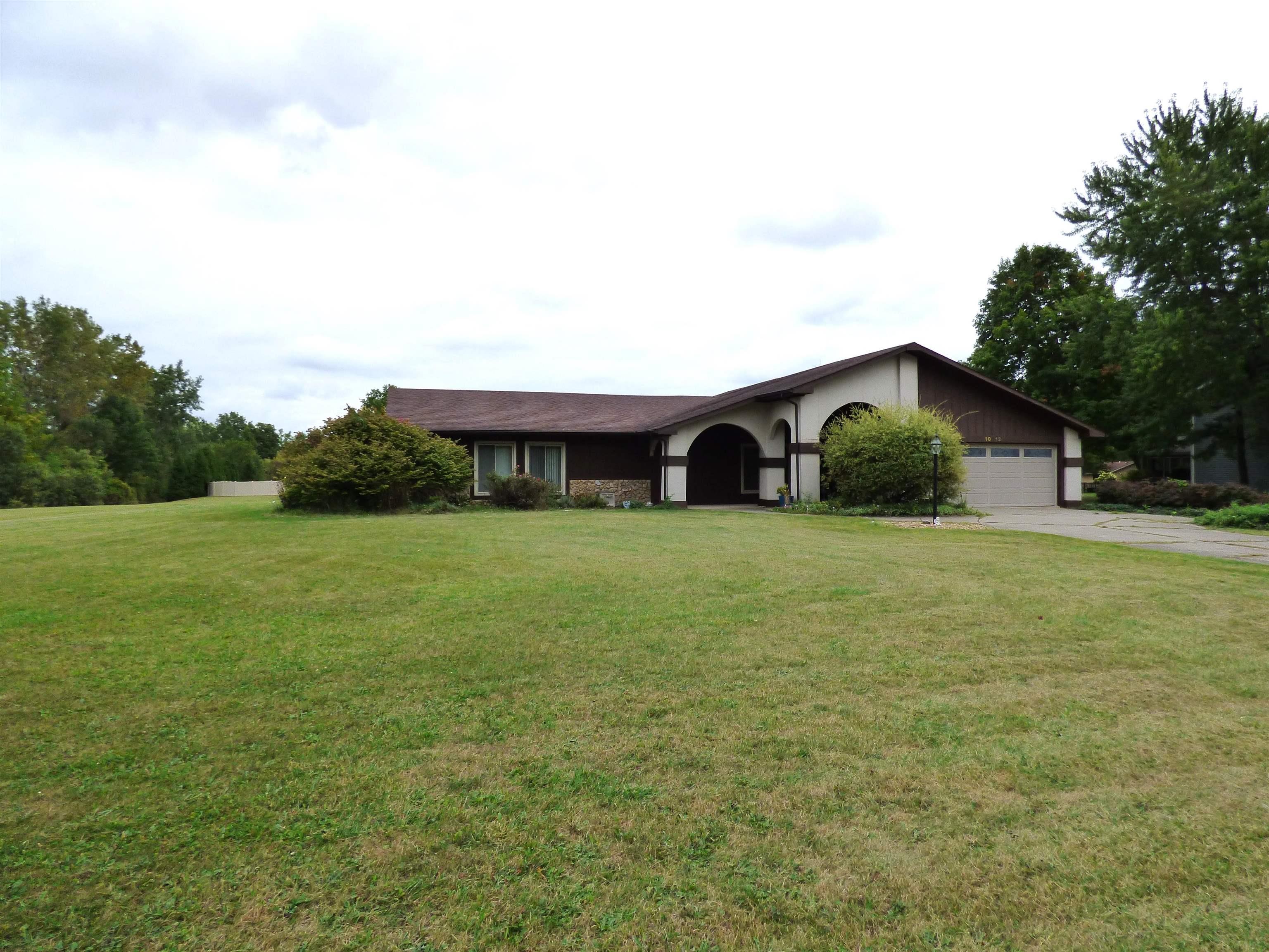 10612 Hickory Tree Road Fort Wayne, IN 46845 - Photo 1 of 28 Gallery Image 1
