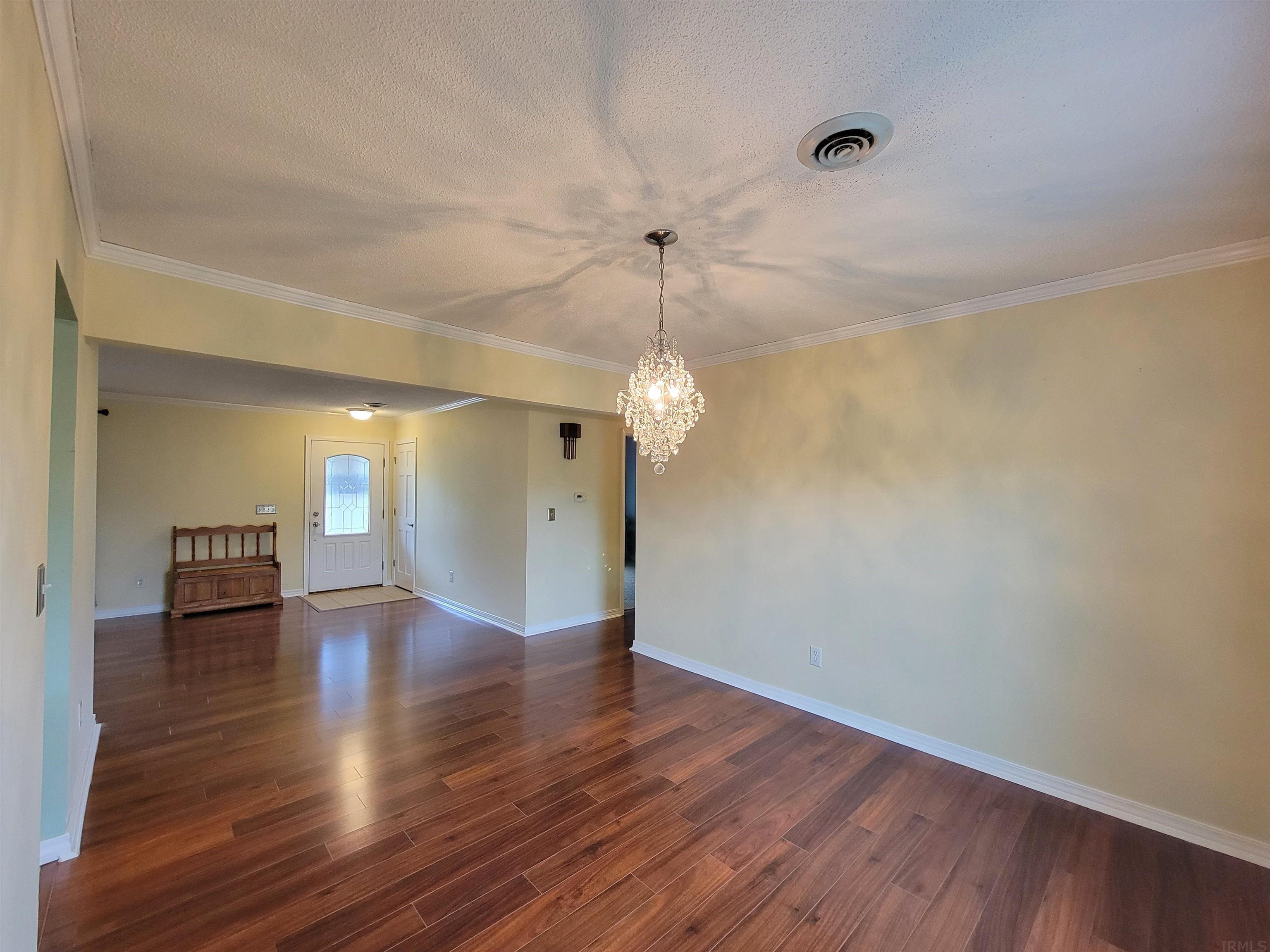 10612 Hickory Tree Road Fort Wayne, IN 46845 - Photo 11 of 28 Gallery Image 11