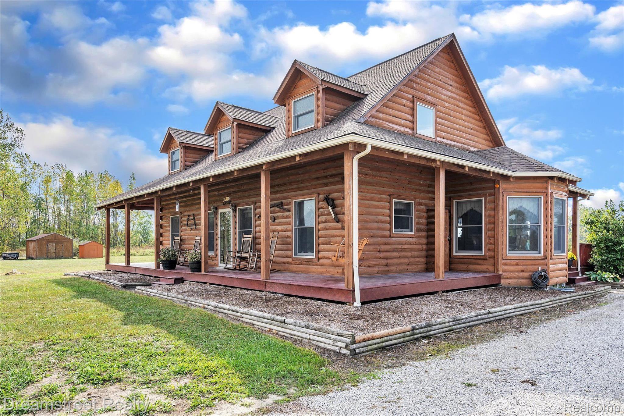 25900 Clark Road New Boston, MI 48164 - Photo 5 of 44 Gallery Image 5