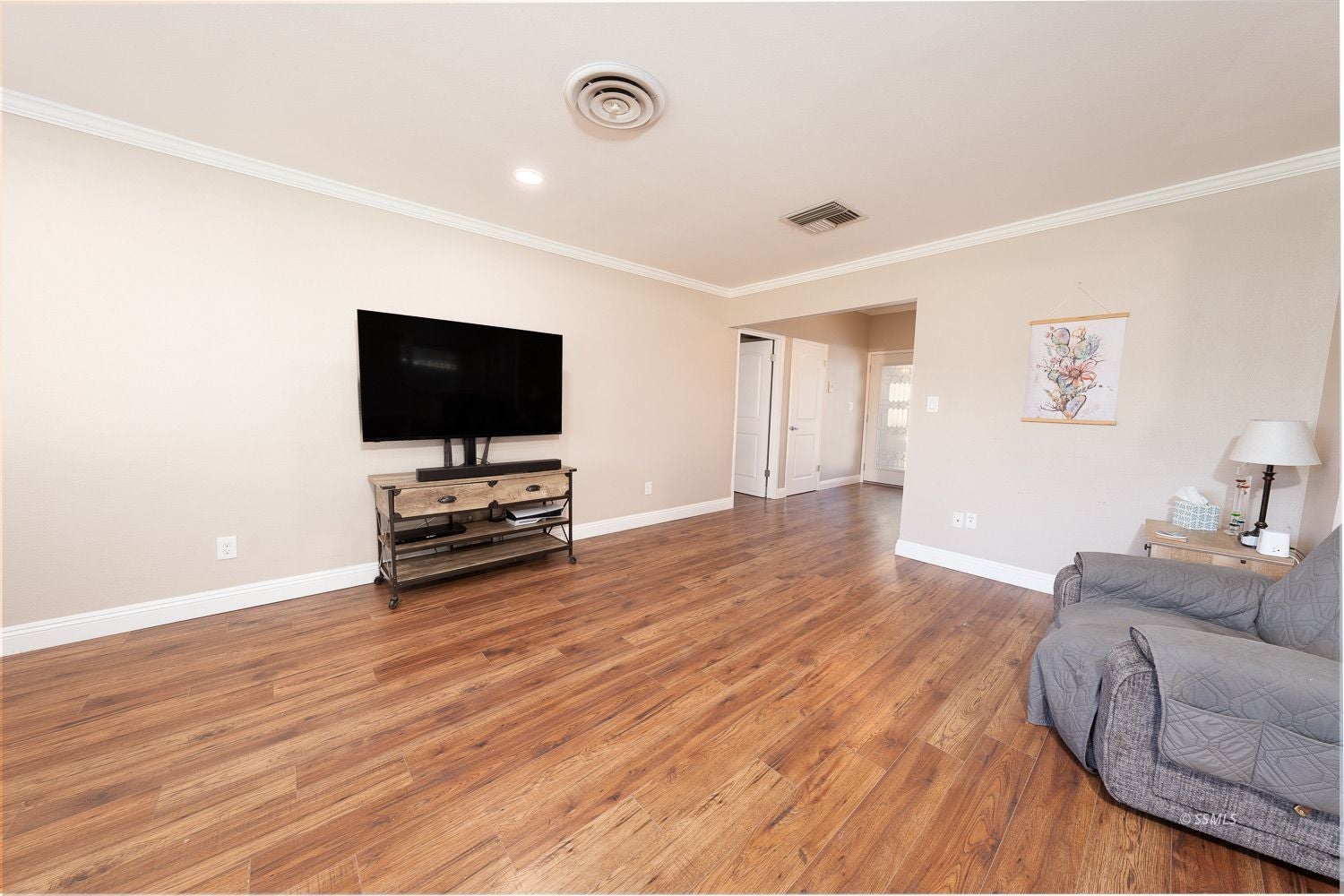547 West Kevin Court Ridgecrest, CA 93555 - Photo 7 of 40 Gallery Image 7