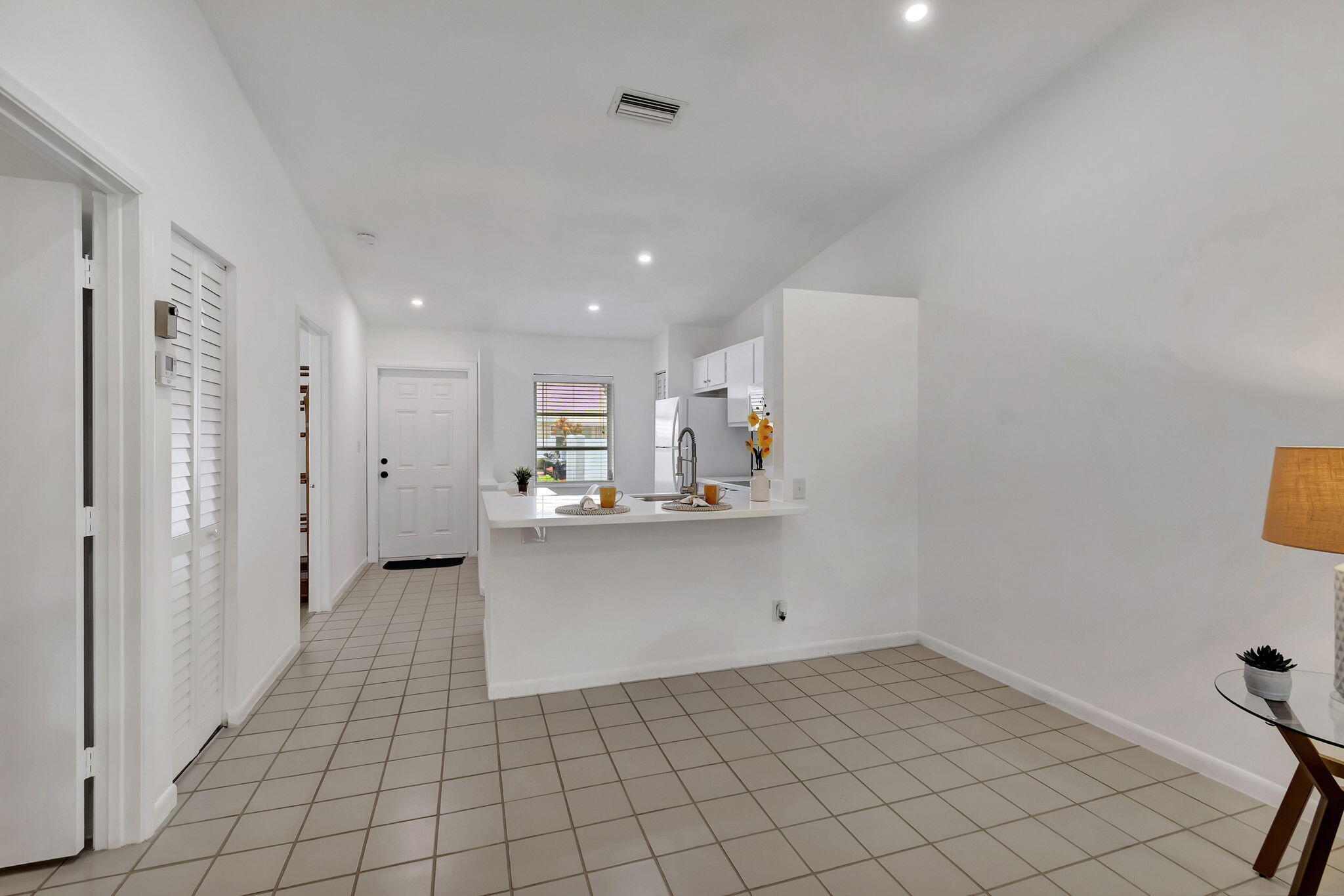 8625 Dreamside Lane Boca Raton, FL 33496 - Photo 15 of 60 OPEN KITCHEN